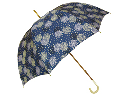 ［cocca］（ムーンバット ￥8,925）